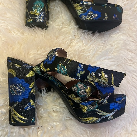 Brocade metallic platform sandals, 6.5 - Picture 4 of 10